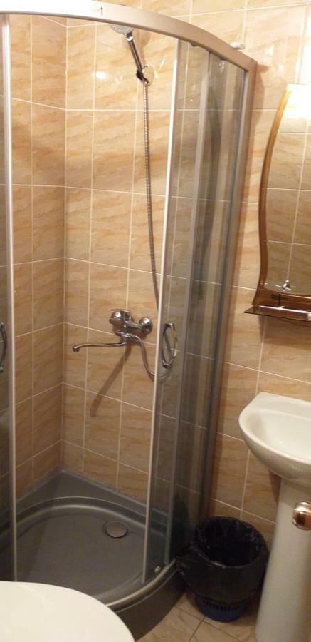 Tourist Hotel Ust-Kamenogorsk Bilik gambar